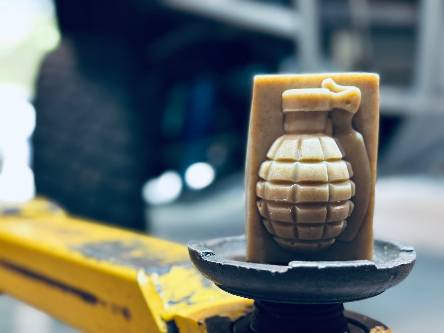 Mechanic essential oil soap bar.  All Natural vegan soap.  Made by Veteran Owned Company.