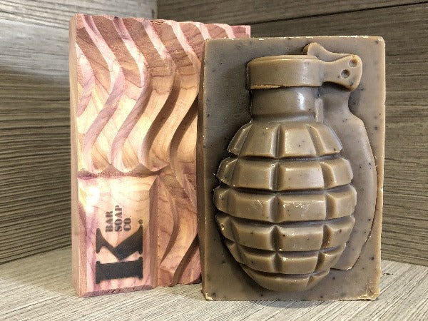 Freedom Showering Starter Set: grenade soap with cedar flag soap dish